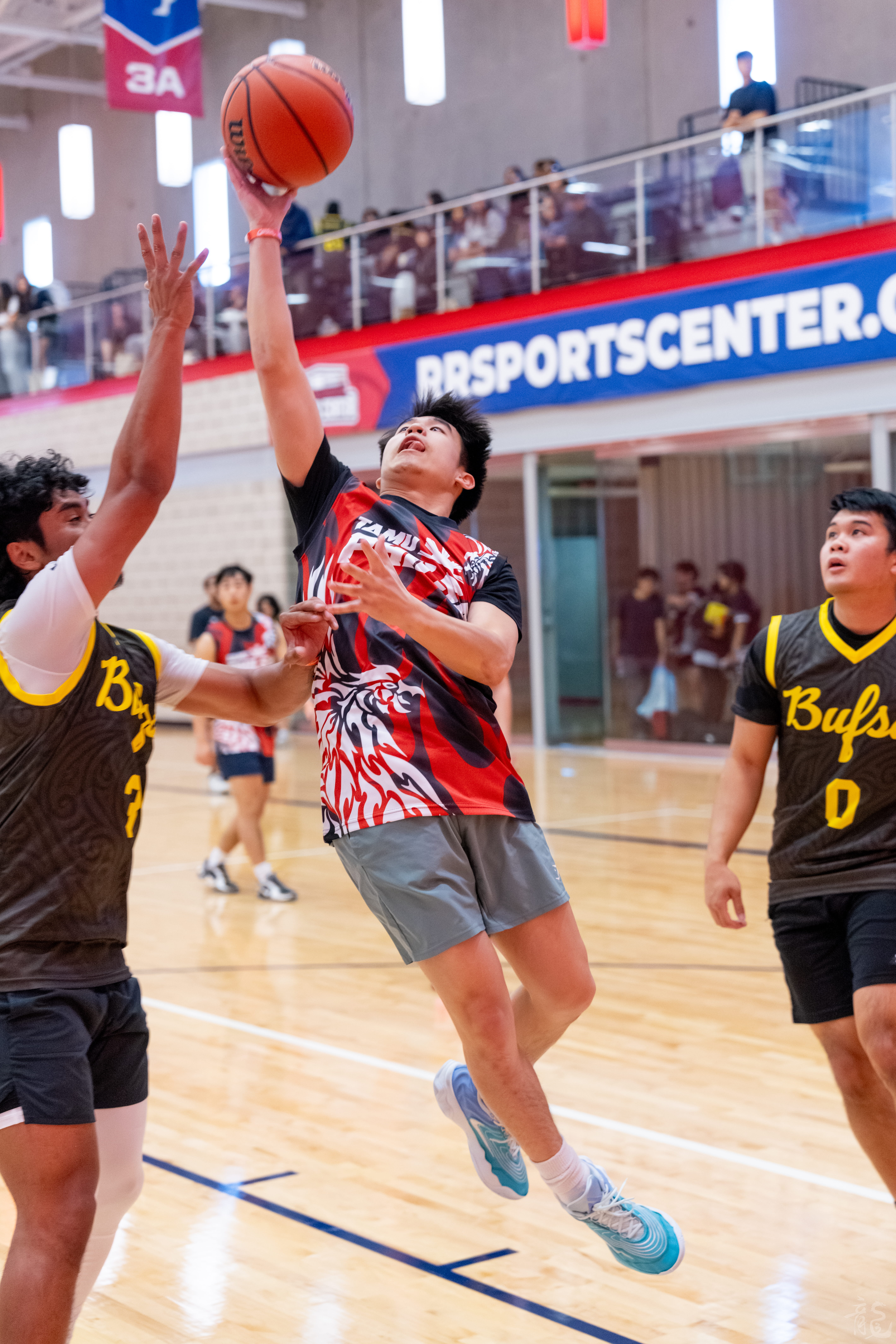 Basketball action-shot
